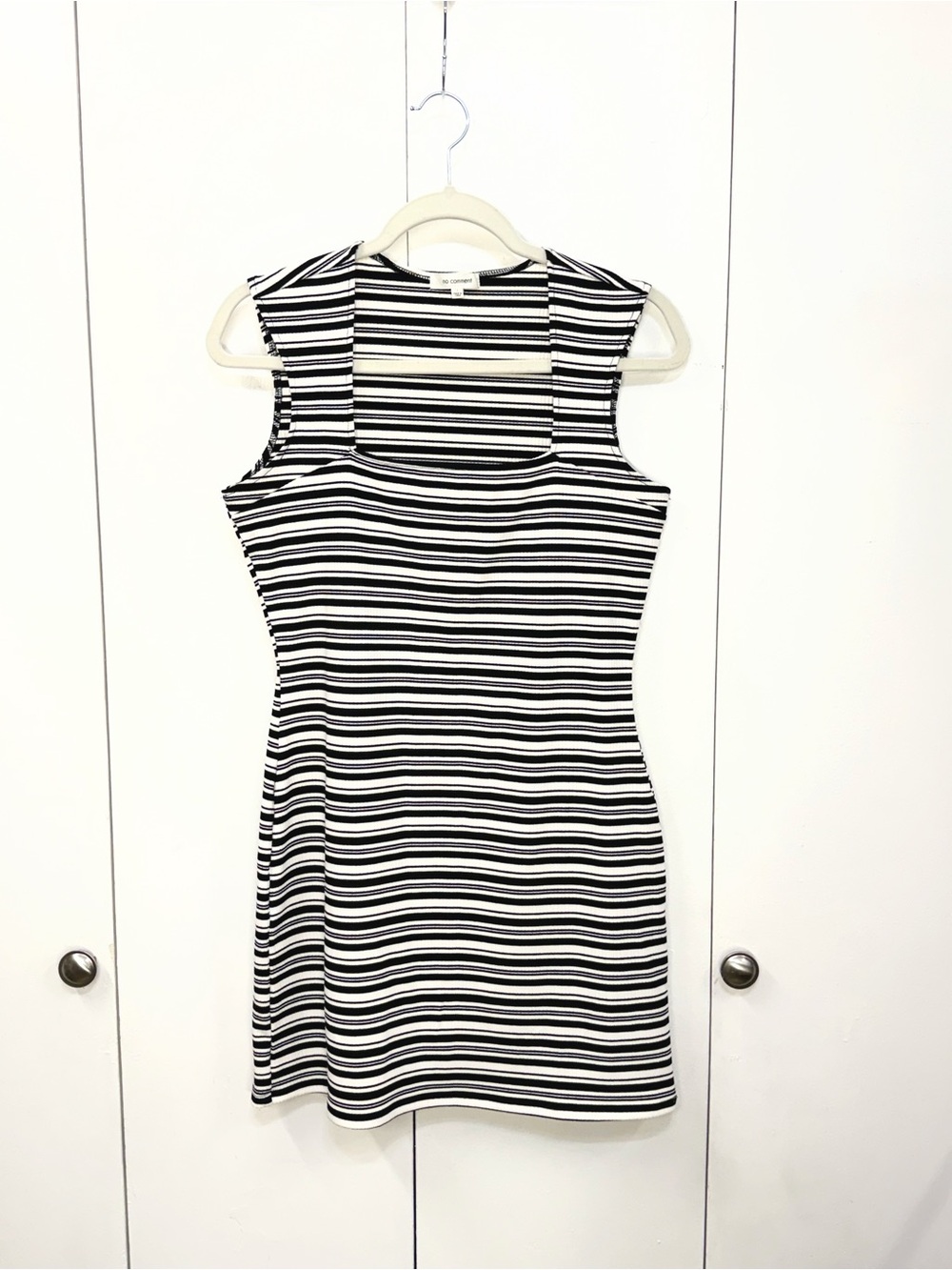 No Comment Black White Striped Ribbed Square Neck Sleeveless Bodycon Dress Large